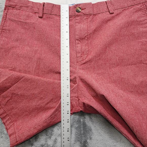 Old Navy Shorts Mens 40 Red Flat Front Ultimate Slim Built in Flex Casual Preppy - Picture 6 of 9